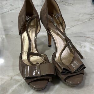 ANTONIO MELANI Brown Peep-Toe Heels with Bow